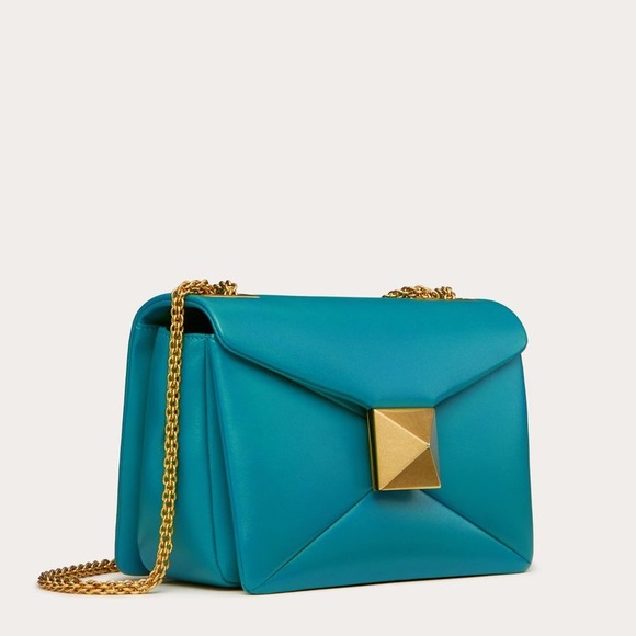 Authentic NWT valentino ONE STUD NAPPA BAG WITH CHAIN - Picture 3 of 17